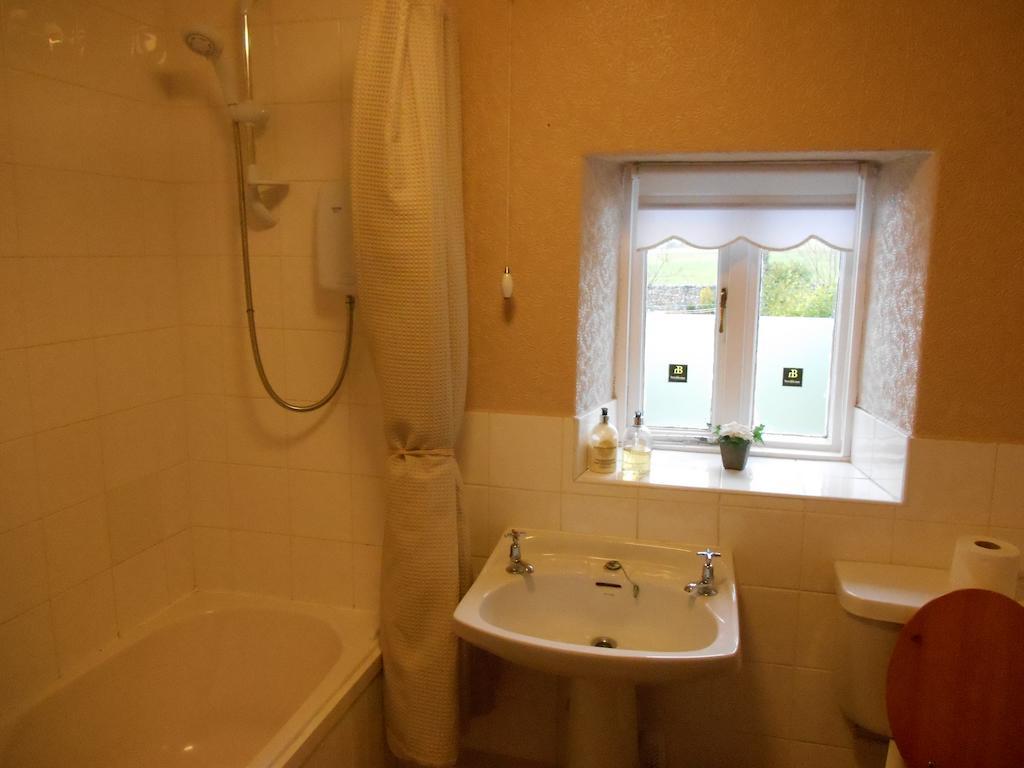 Brookhouse Guest House Clapham  Kamer foto